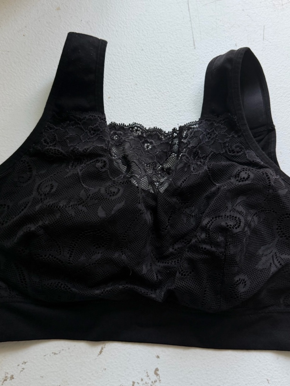 Women’s Lace-Detail Black Bralette